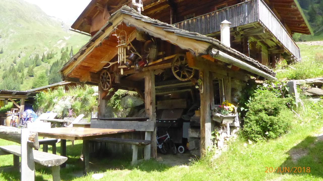 Penzion Berghuette Volkzeinerhuette Außervillgraten Exteriér fotografie